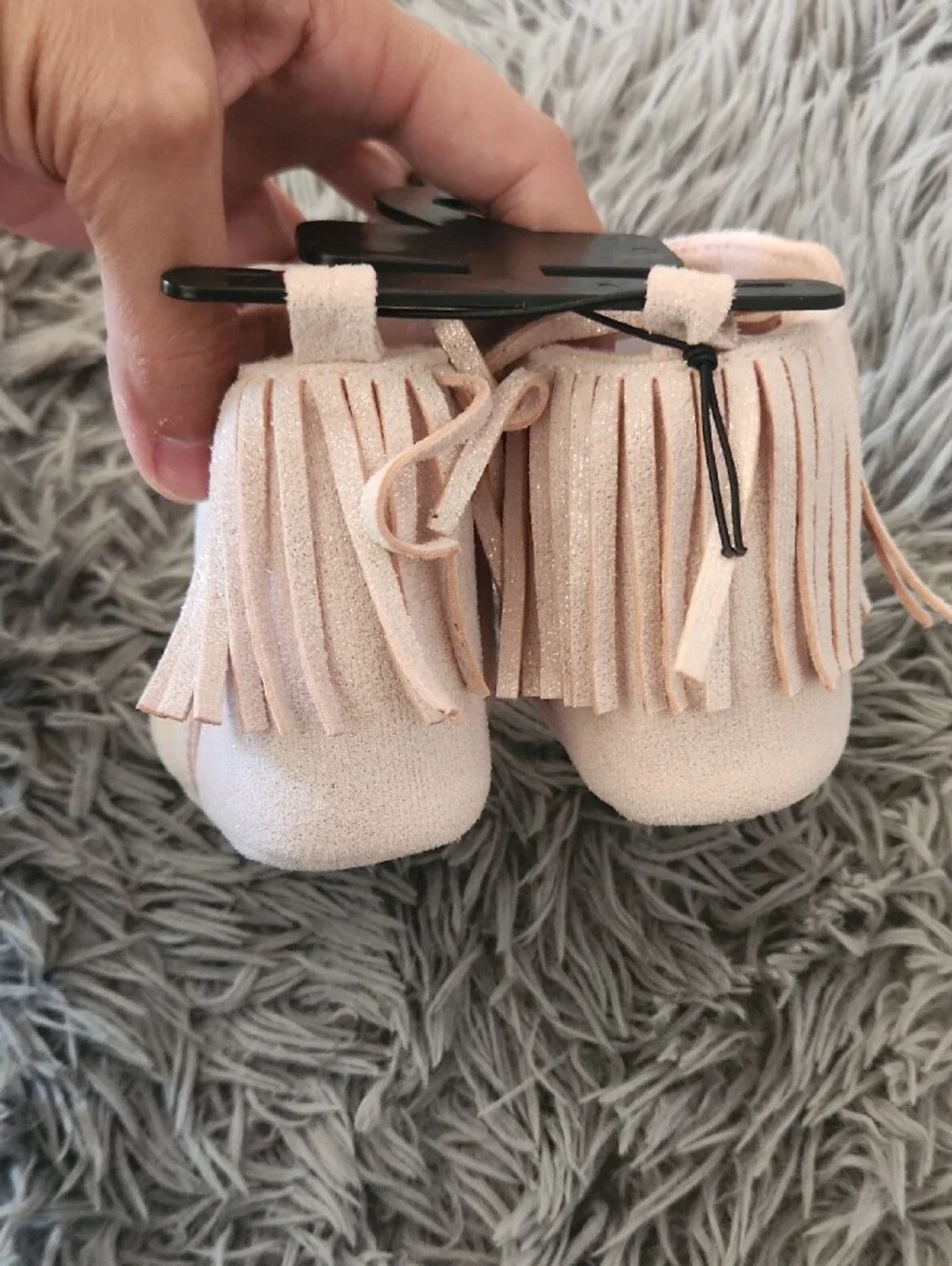 Vince Camuto Baby Walker Booties in Blush Pink Size 2